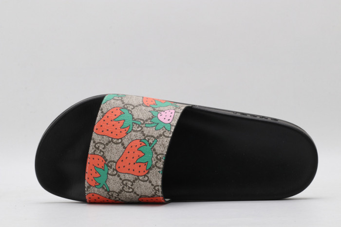 Gv*c sandals