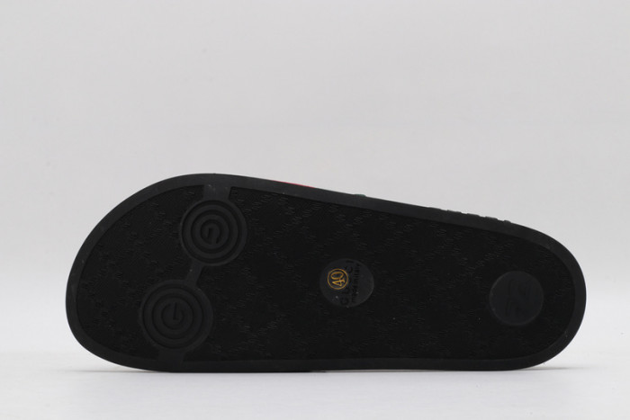 Gv*c sandals