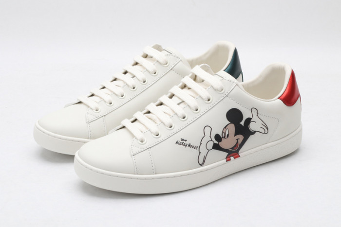 disney & G*u*i