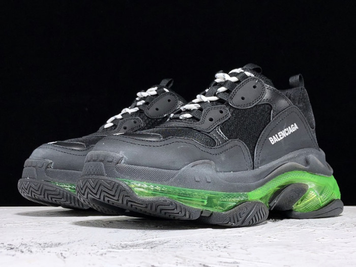 blcg sneaker triple.s.gomma noir green 541624-w0901-2140