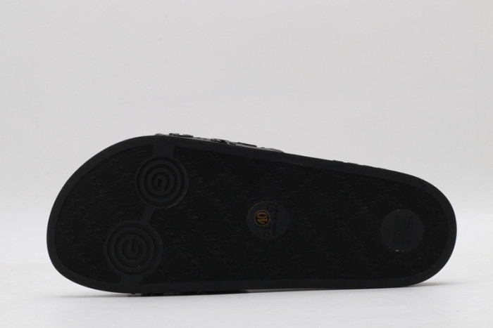 Gv*c sandals