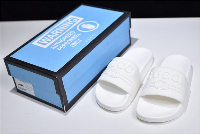 Gv*c sandals