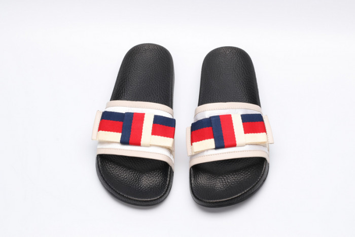 Gv*c sandals