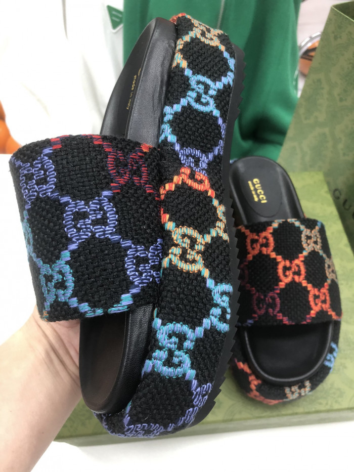 Gv*c sandals