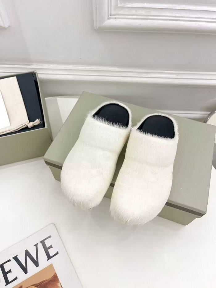 Ma*n1 calf hair slippers