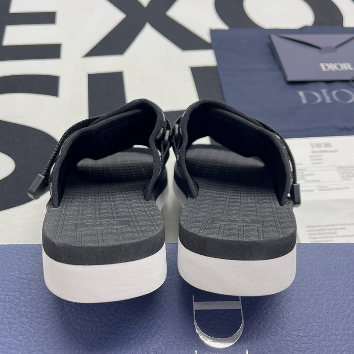D*or alpha sandal oblique