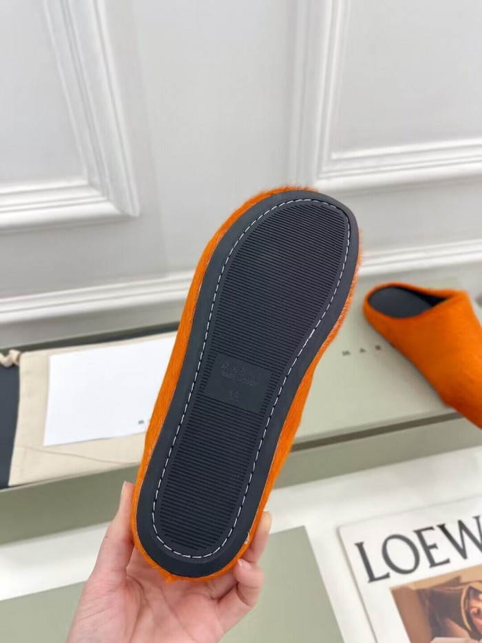 Ma*n1 calf hair slippers