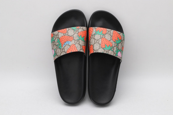 Gv*c sandals