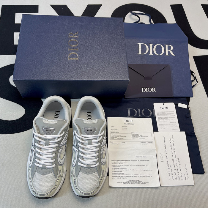D10r b30 sneaker