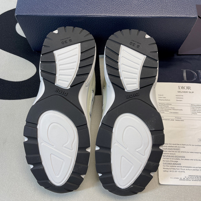 D10r b30 sneaker