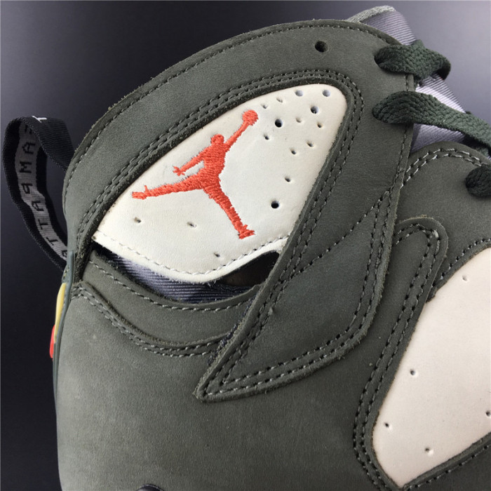 patta x air jordan 7 “icicle” at3375-100
