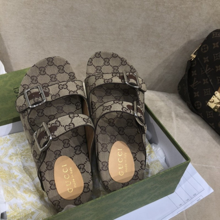 Gv*c sandals