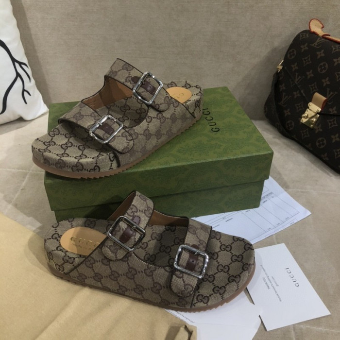 Gv*c sandals