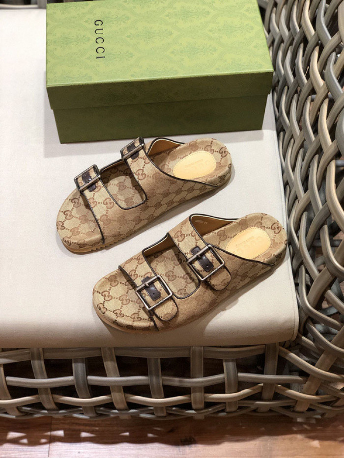 Gv*c sandals