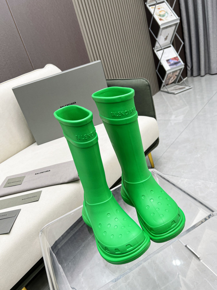 ba*len*cia*ga x Cr*0*s boot green (w) 677388w1s8e3033