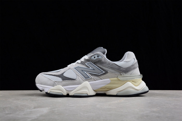 new Ba1an*e 9060 rain cloud grey