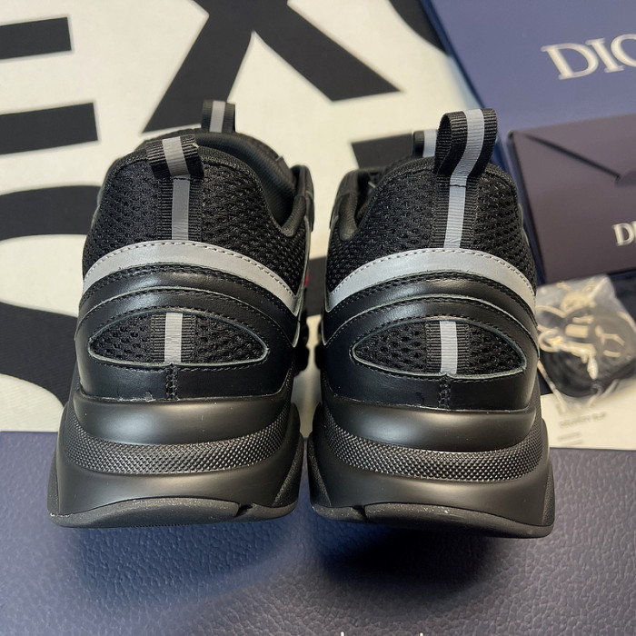 D10r b22 sneakers