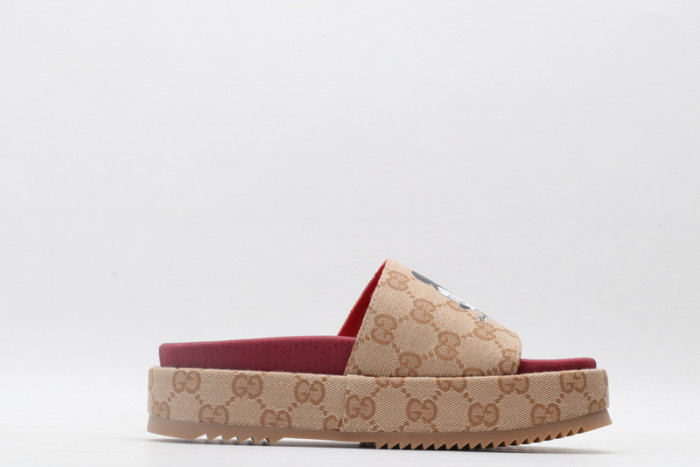 Gv*c sandals