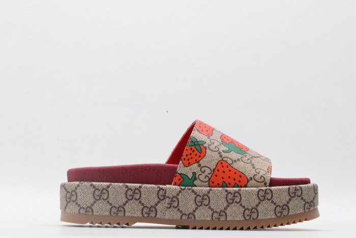 Gv*c sandals