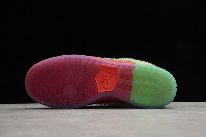 nike sb dunk low"strawberry cough" cw7093-601