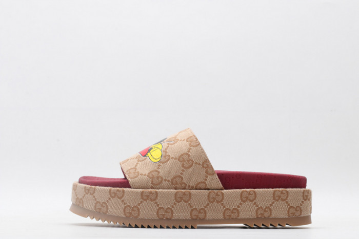 Gv*c sandals