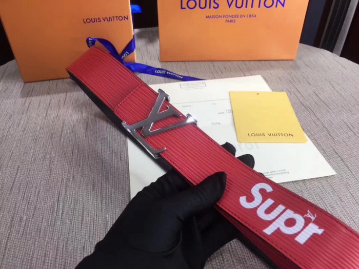 l0vis Vvtt0n belts