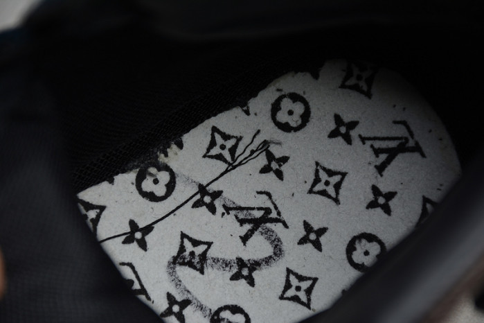 lv stellar sneaker