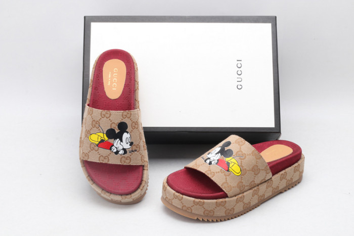 Gv*c sandals