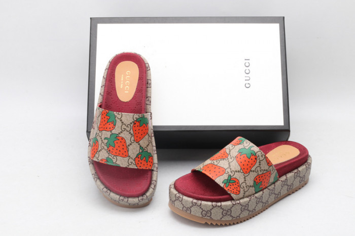 Gv*c sandals
