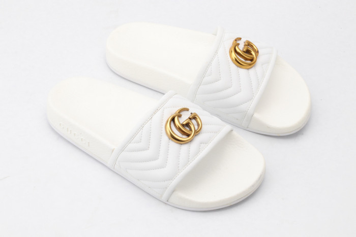 Gv*c sandals