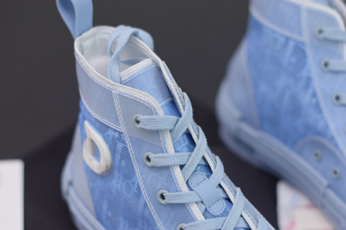 D*or b23 oblique high top sneaker
