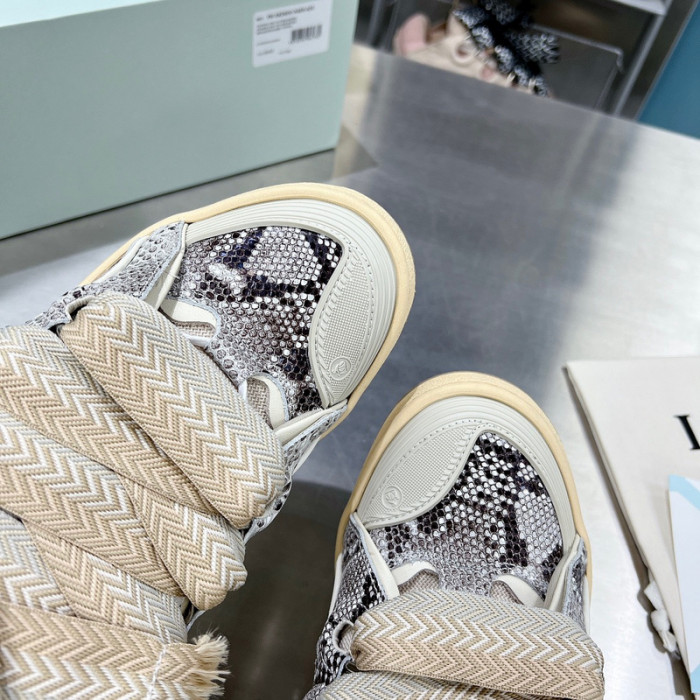 Lanu1n sneakers