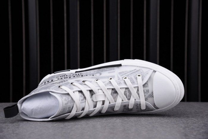 D*or b23 oblique high top sneaker