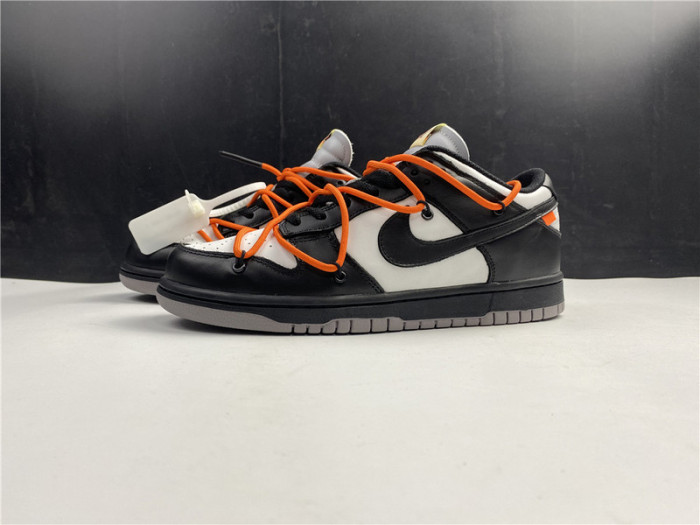 o-w x nike dunk low ct0856 -001