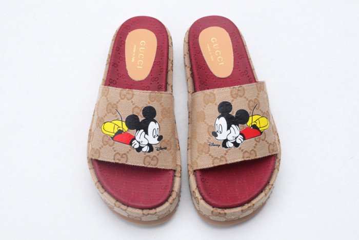 Gv*c sandals