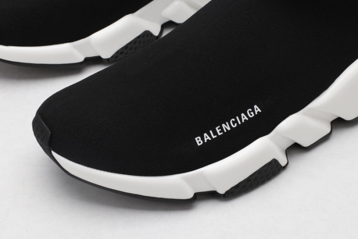 Ba*len*cia*ga speed sneaker