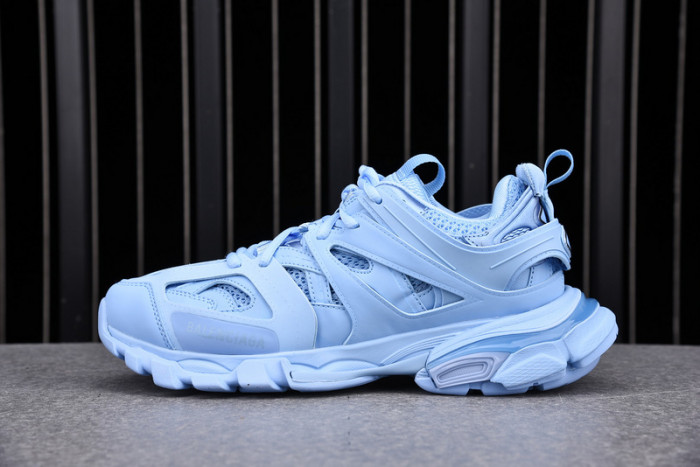 blcg track trainer light blue 542023 w2la1 4800