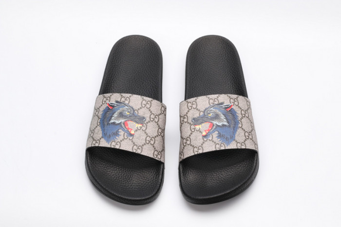 Gv*c sandals