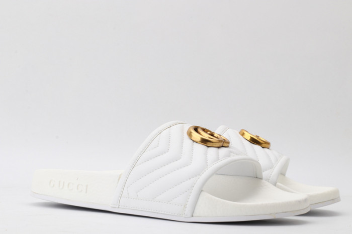 Gv*c sandals