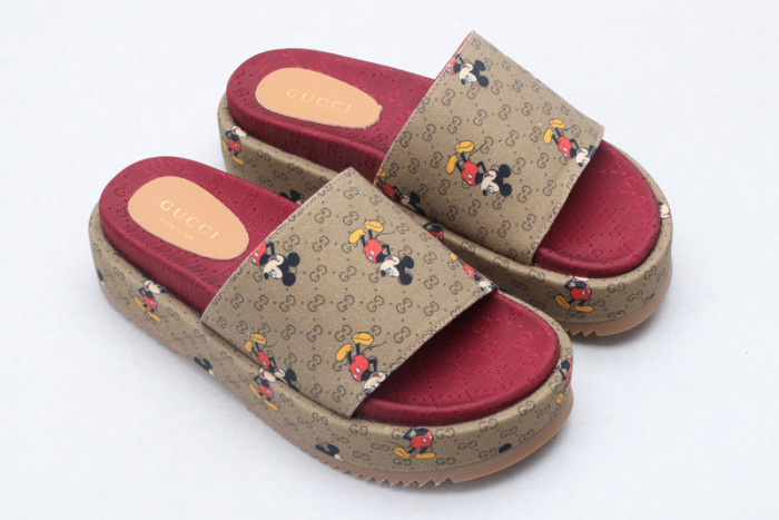 Gv*c sandals
