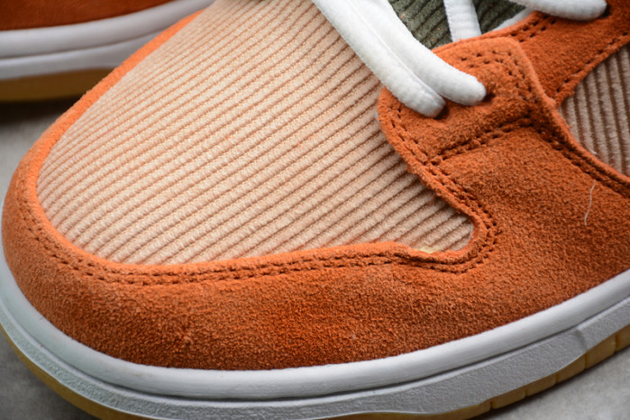 nike sb dunk low corduroy dusty peach bq6817-201