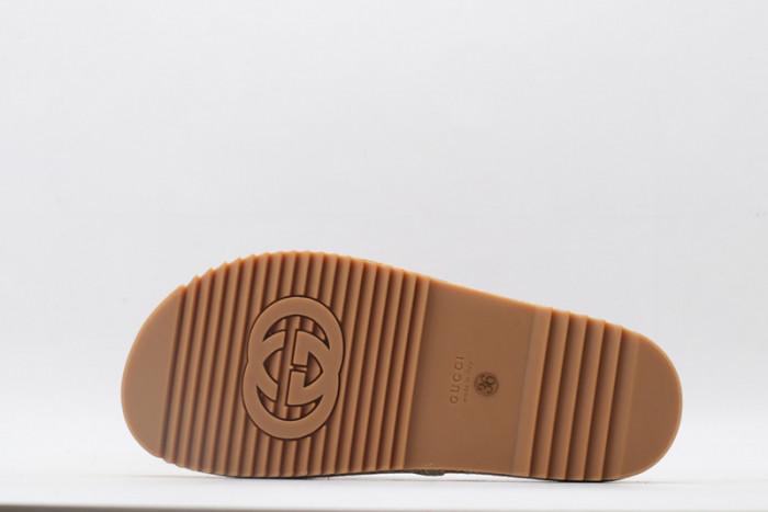 Gv*c sandals