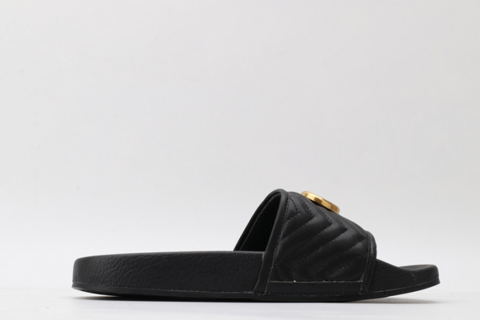 Gv*c sandals