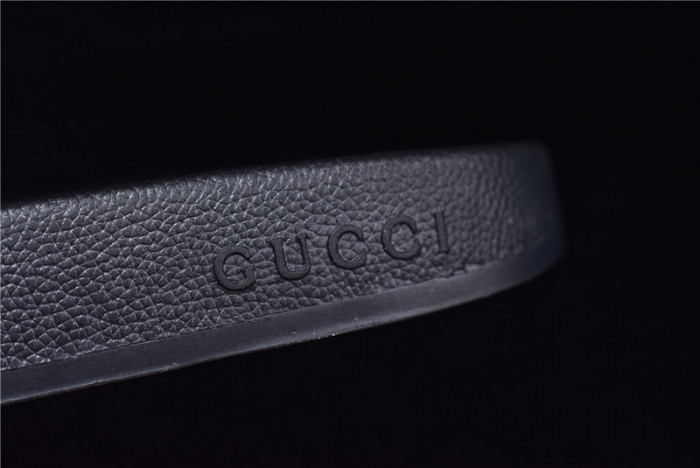 Gv*c sandals