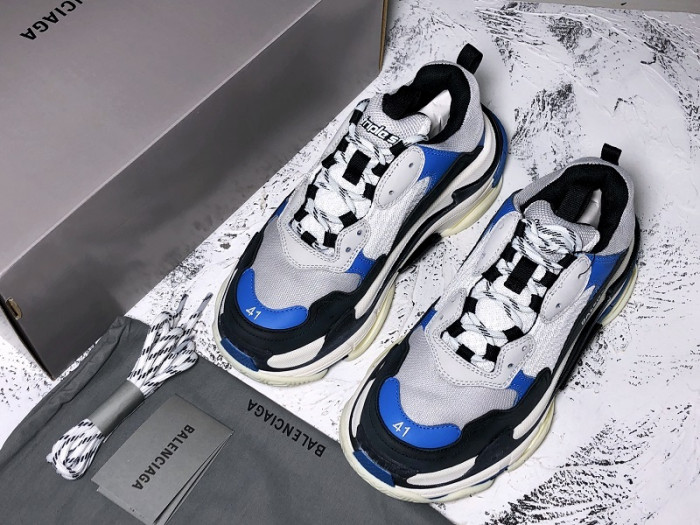 blcg sneaker triple.s.gomma 536737 w09oh 1007