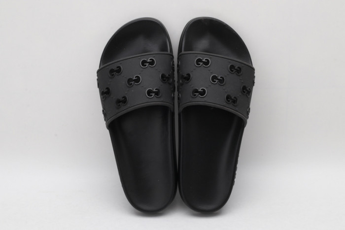 Gv*c sandals