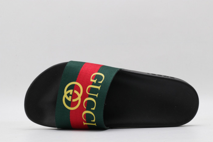 Gv*c sandals