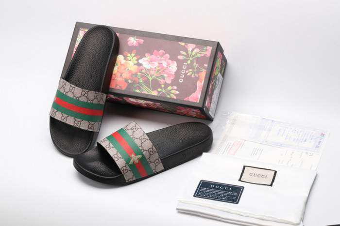 Gv*c sandals