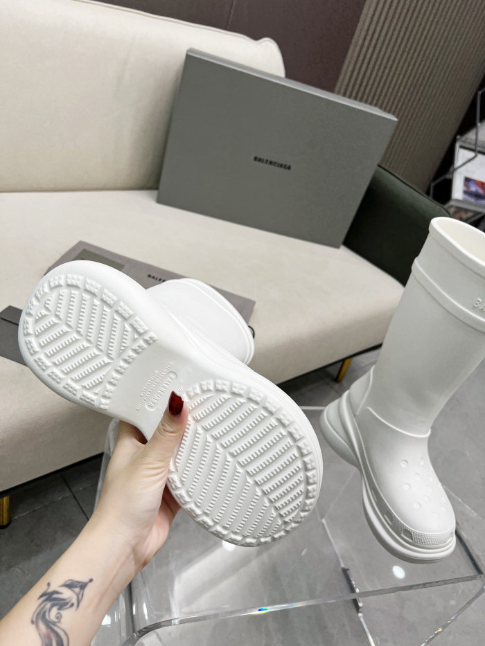 ba*len*cia*ga x Cr*0*s boot white (w) 677388w1s8e9000