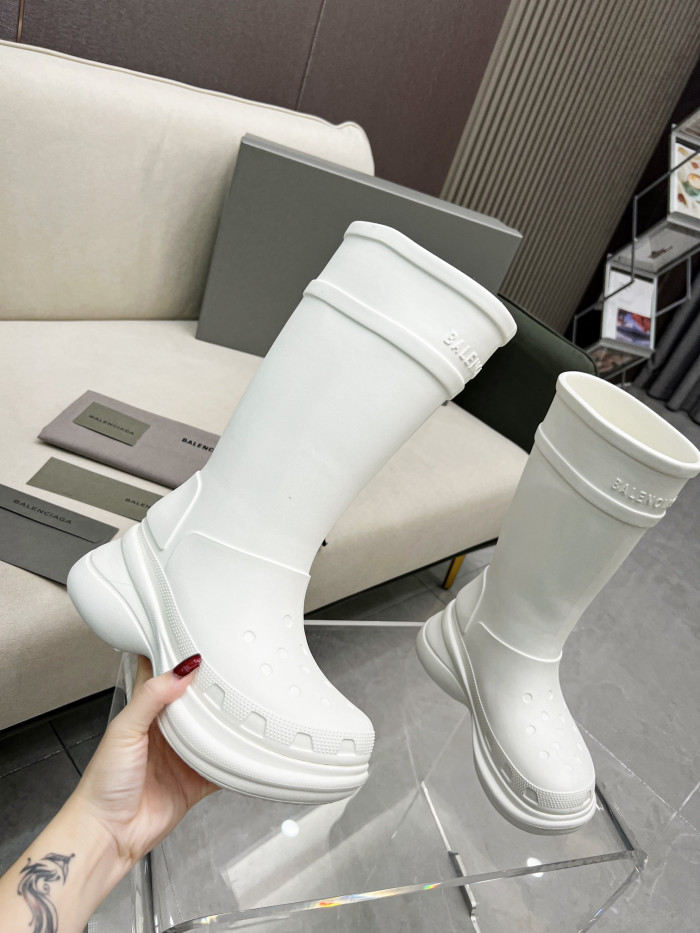 ba*len*cia*ga x Cr*0*s boot white (w) 677388w1s8e9000